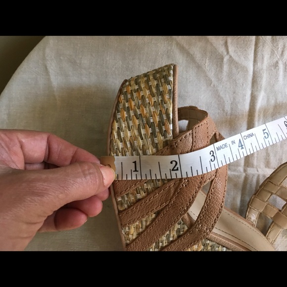 Platform wedge sandals - Picture 6 of 7